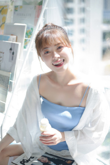 乳汁四射